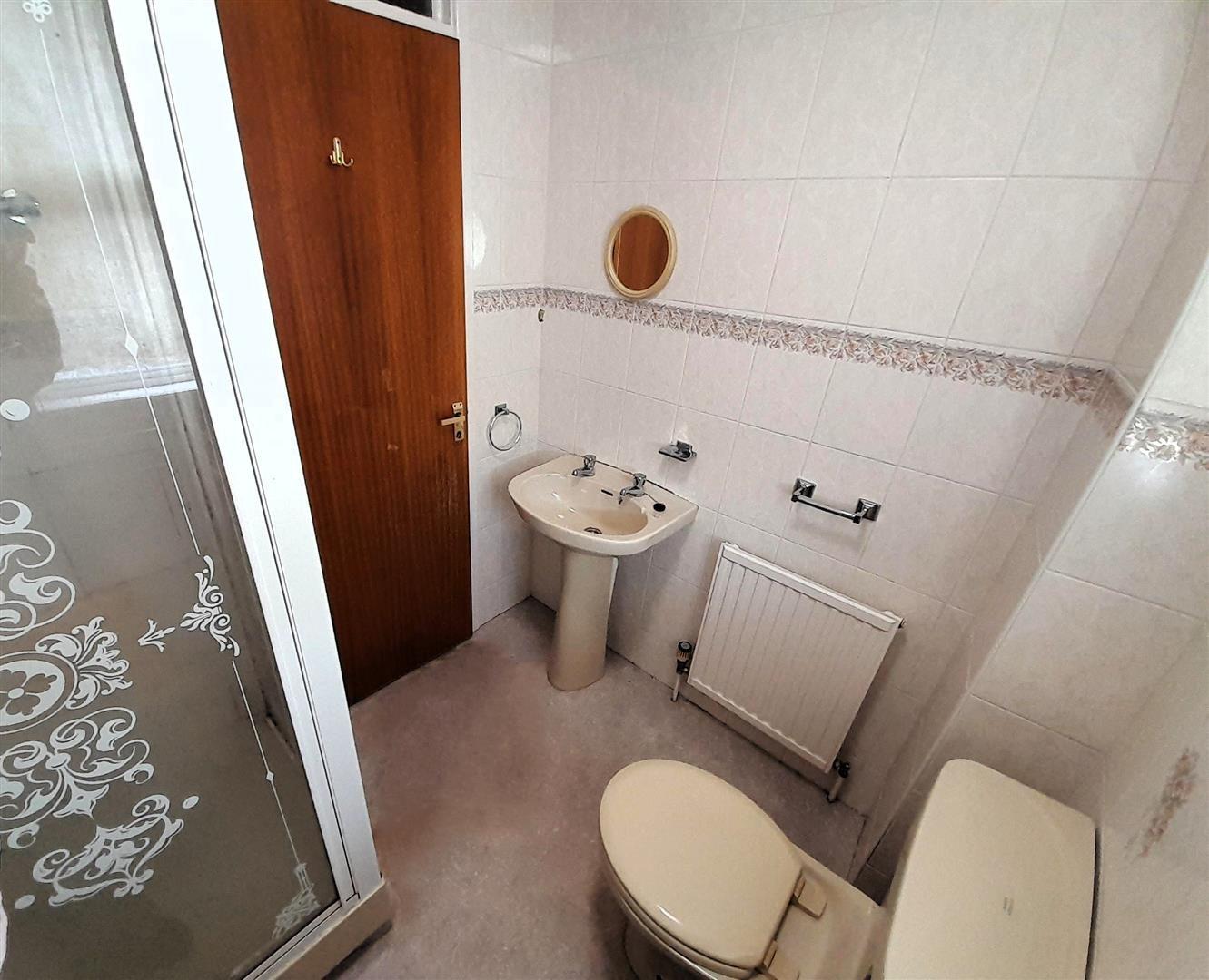 Cwrt Elusendy, Llanelli, SA15 1LD